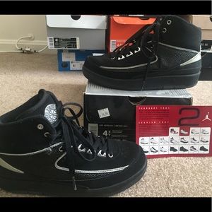 Air Jordan Retro 2, Black, Kids 4.5 / women’s 6